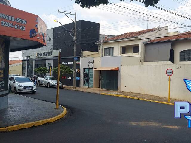 #8360 - Casa para Venda em Bauru - SP